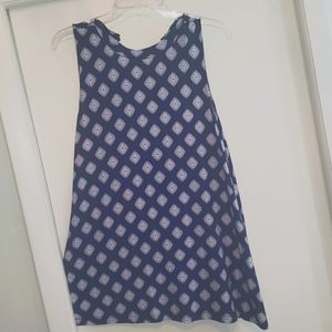*3 For $15** Olive and Oak Blue Diamond 🔹️ pattern sleeveless Tunic